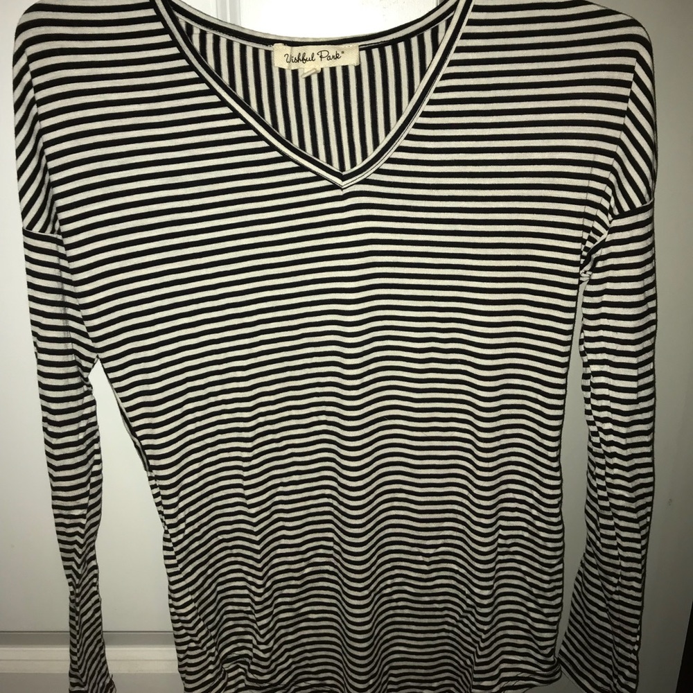 Stripped long sleeve shirt.